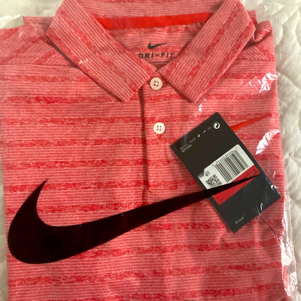 Nike boys shirt